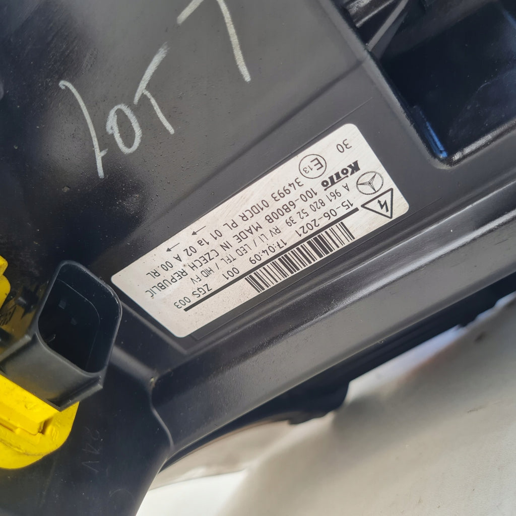 Frontscheinwerfer Mercedes-Benz A9618205239 Links Scheinwerfer Headlight SCH8106742435kp