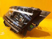 Laden Sie das Bild in den Galerie-Viewer, Frontscheinwerfer Opel Astra L 9850326280 9850327280 LED Rechts oder Links