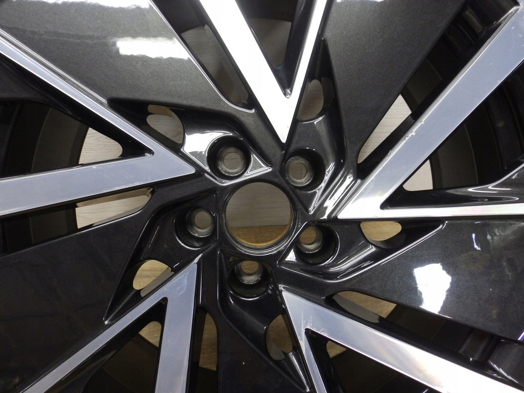 1x Alufelge 18 Zoll 7.0" 5x100 39ET Glanz Graphit 658601025 Mg Scala Kamiq