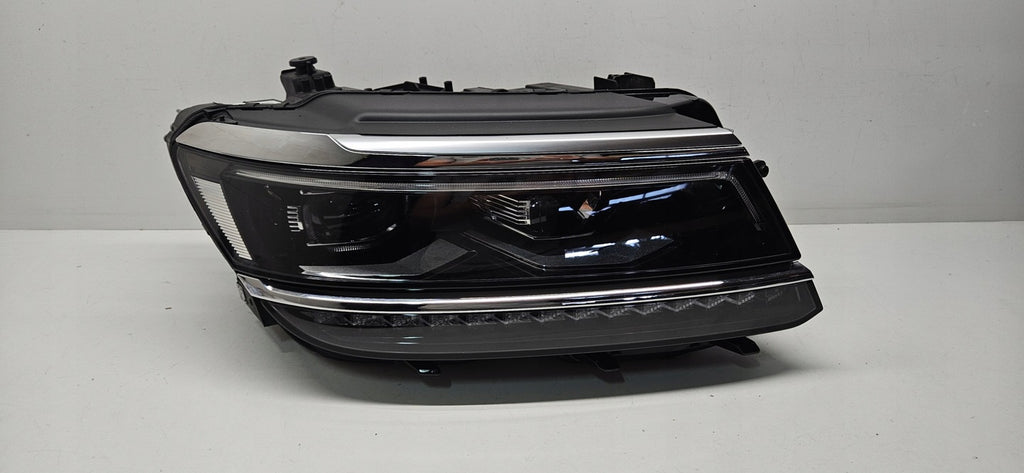 Frontscheinwerfer VW Tiguan 5NN941082C LED Rechts Scheinwerfer Headlight