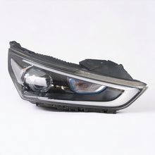 Laden Sie das Bild in den Galerie-Viewer, Frontscheinwerfer Hyundai Ioniq 92102-G2120 92102-G2 LED Rechts Headlight