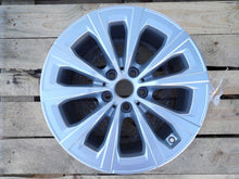 Load image into Gallery viewer, 1x Alufelge 17 Zoll 7.5" 5x112 Glanz 7915323 BMW 5 G31 G30 Rim Wheel FEL6591686725bq