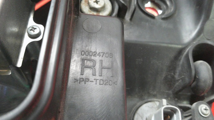 Frontscheinwerfer Opel Antara 00024706 Rechts Scheinwerfer Headlight SCH2337051767zs