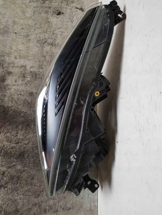 Frontscheinwerfer Ford Kuga 90156445 Xenon FALSE Scheinwerfer Headlight SCH2440837825nt