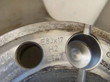 Load image into Gallery viewer, 1x Alufelge 17 Zoll 8.0" 5x112 39ET Glanz Silber 4G0601025BA Audi Tt Rim Wheel FEL6018471658gw