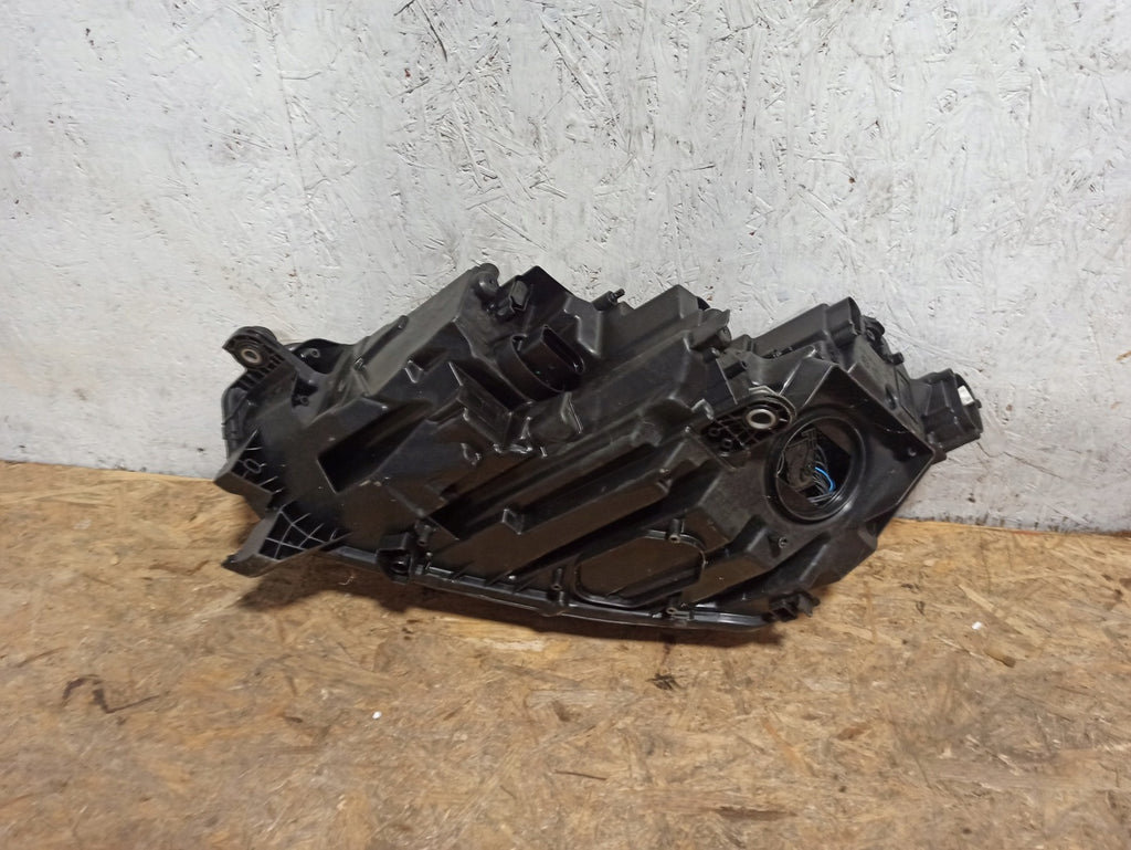 Frontscheinwerfer Skoda Octavia IV 5E4941016A LED Rechts Scheinwerfer Headlight SCH9878409224uu