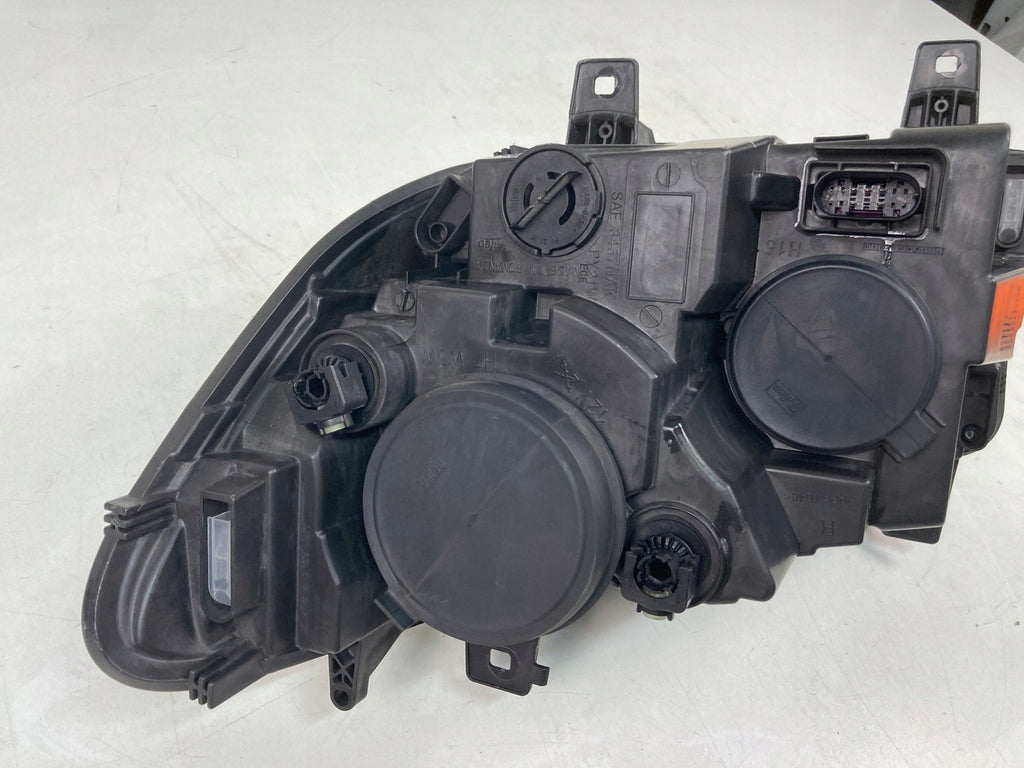 Frontscheinwerfer Mercedes-Benz Sprinter A9109060100 Rechts Headlight