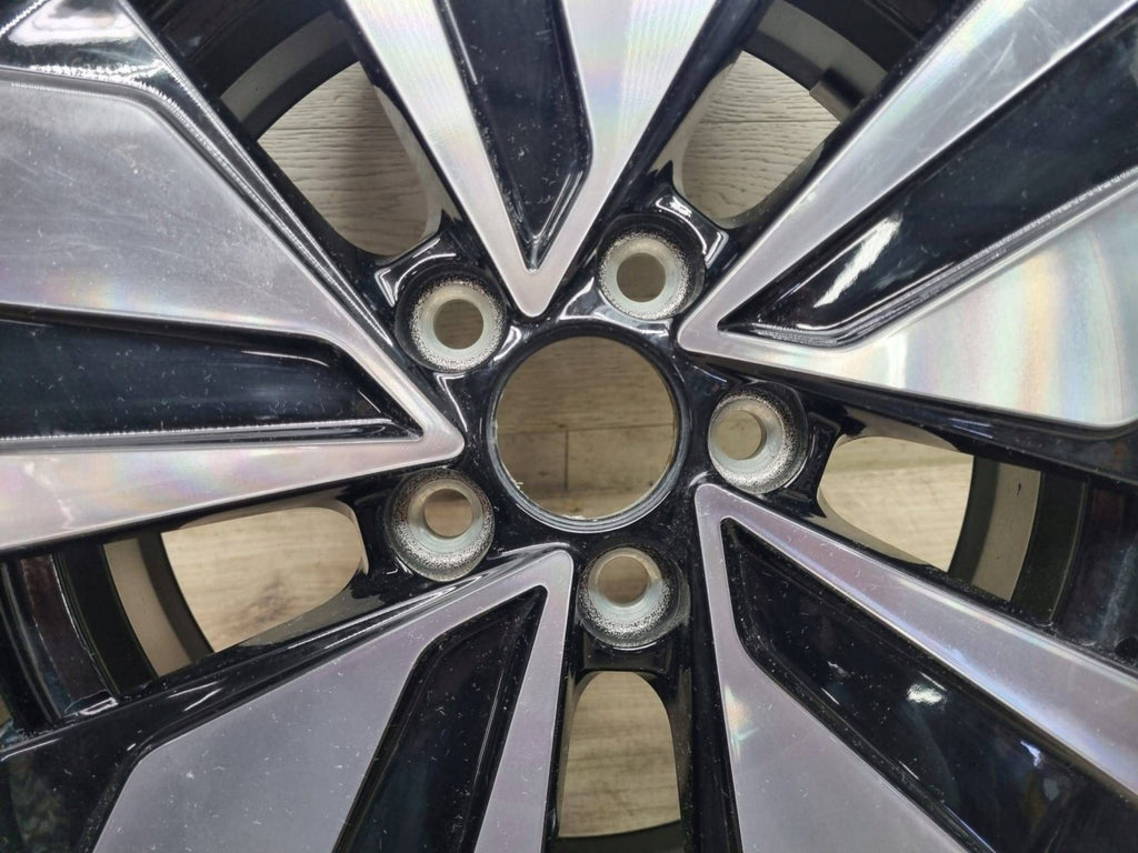 1x Alufelge 15 Zoll 5x100 2G0601025BC VW Polo Rim Wheel FEL2337730705er
