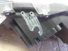 Laden Sie das Bild in den Galerie-Viewer, Frontscheinwerfer Toyota Corolla 81110-02S70 Full LED Rechts oder Links