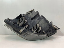 Laden Sie das Bild in den Galerie-Viewer, Frontscheinwerfer BMW 5 F11 F10 7203246 1EL010131-22 Xenon Rechts Headlight SCH8977137032fj