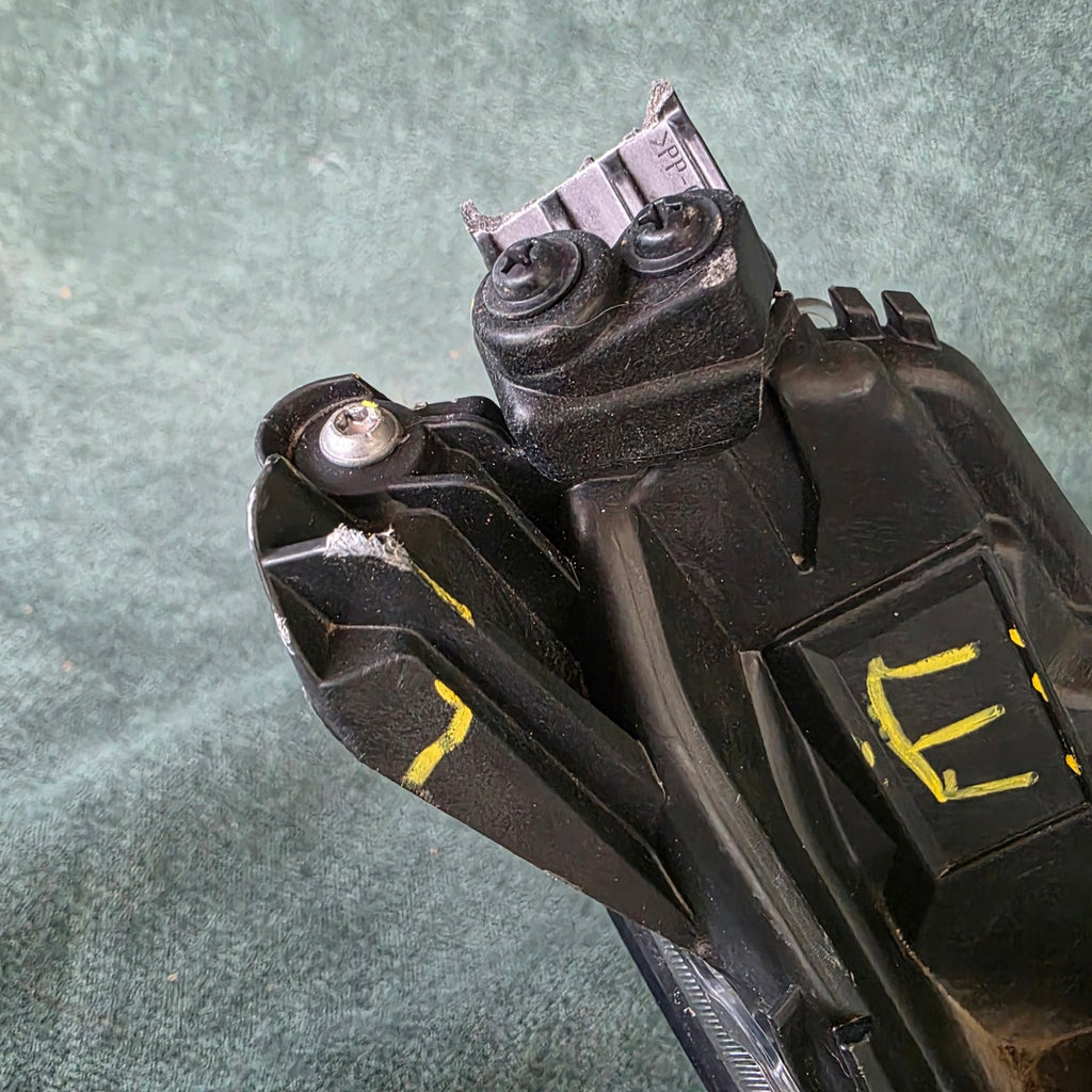 Frontscheinwerfer Toyota Corolla 81150-02860 Rechts Scheinwerfer Headlight