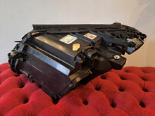 Laden Sie das Bild in den Galerie-Viewer, Frontscheinwerfer Mercedes-Benz W205 A2059068801 LED Rechts Headlight SCH7706091477uz