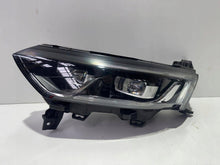 Laden Sie das Bild in den Galerie-Viewer, Frontscheinwerfer Renault Koleos II 260600731R FALSE Scheinwerfer Headlight SCH5586650966ra
