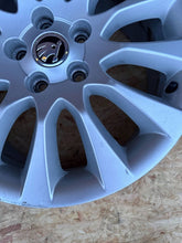 Laden Sie das Bild in den Galerie-Viewer, 1x Alufelge 17 Zoll 5x112 3T0601025G Skoda Superb Rim Wheel FEL3178766238pb