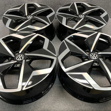 Laden Sie das Bild in den Galerie-Viewer, 4x Alufelge 19 Zoll 7.5" 5x112 50ET Glanz Schwarz 10A601025J VW Id.3 E11 FEL2924808972cz