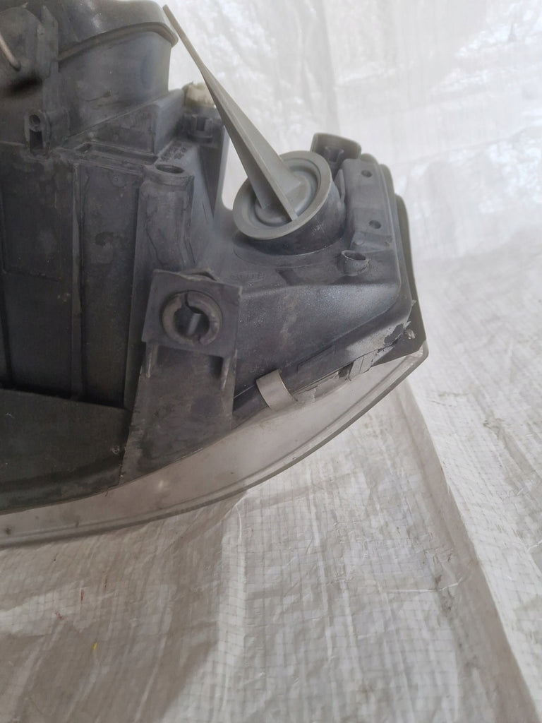 Frontscheinwerfer Audi A6 C5 4B0941030 Ein Stück (Rechts oder Links) Headlight