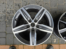 Laden Sie das Bild in den Galerie-Viewer, 1x Alufelge 17 Zoll 7.5" 5x112 54ET Glanz Grau 6855091 BMW 2 F45 F46 Mg FEL4534752202pl
