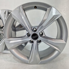 Laden Sie das Bild in den Galerie-Viewer, 4x Alufelge 19 Zoll 7.0" 5x112 34ET Glanz Silber 80A6010252K Audi Rim Wheel FEL8290171531xf