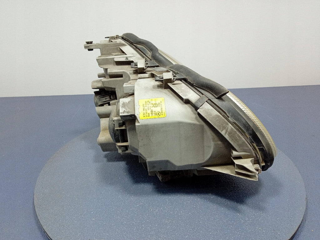 Frontscheinwerfer Mercedes-Benz W203 A2038203761 Links Scheinwerfer Headlight SCH4256777336od