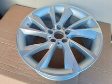 Load image into Gallery viewer, 1x Alufelge 19 Zoll 9.0&quot; 5x120 42ET 6854678 BMW Rim Wheel