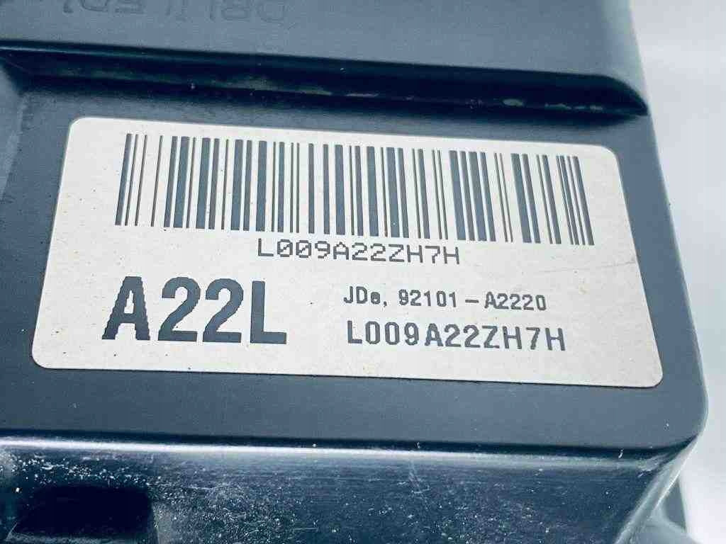 Frontscheinwerfer Kia Ceed 92101A2220 LED Ein Stück (Rechts oder Links)