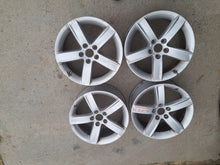 Load image into Gallery viewer, 4x Alufelge 17 Zoll 7.0&quot; 5x112 47ET Audi Rim Wheel