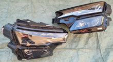Laden Sie das Bild in den Galerie-Viewer, Frontscheinwerfer Skoda Karoq 57B941035 Links Scheinwerfer Headlight SCH6742632596fc