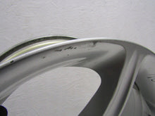 Laden Sie das Bild in den Galerie-Viewer, 1x Alufelge 18 Zoll 7.0" 49ET 6779800 BMW 1 E88 E82 Rim Wheel FEL6676051091fd