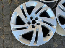 Laden Sie das Bild in den Galerie-Viewer, 1x Alufelge 18 Zoll 8.0" 5x108 45ET K8D2-1007-CA Land Rover Range I Rim Wheel FEL9763227932pw