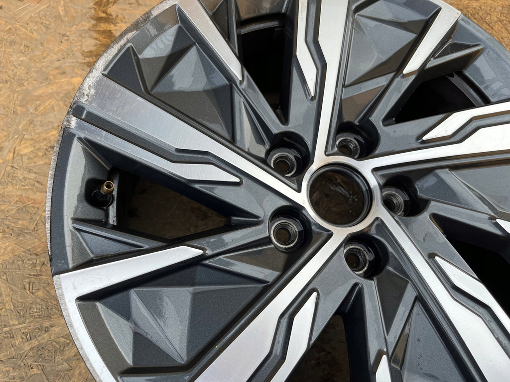 1x Alufelge 17 Zoll 7.0" 5x114.3 43,5ET Glanz 52910-N7160 Hyundai Tucson