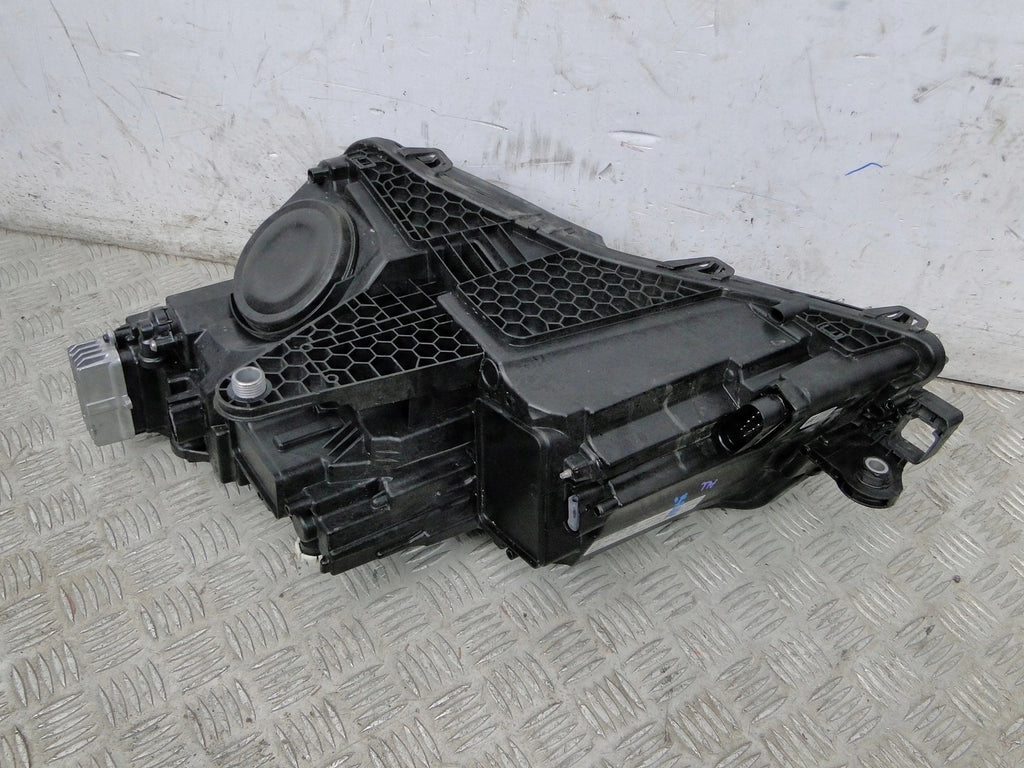 Frontscheinwerfer Skoda Superb III 3V1941016C LED Ein Stück (Rechts oder Links)