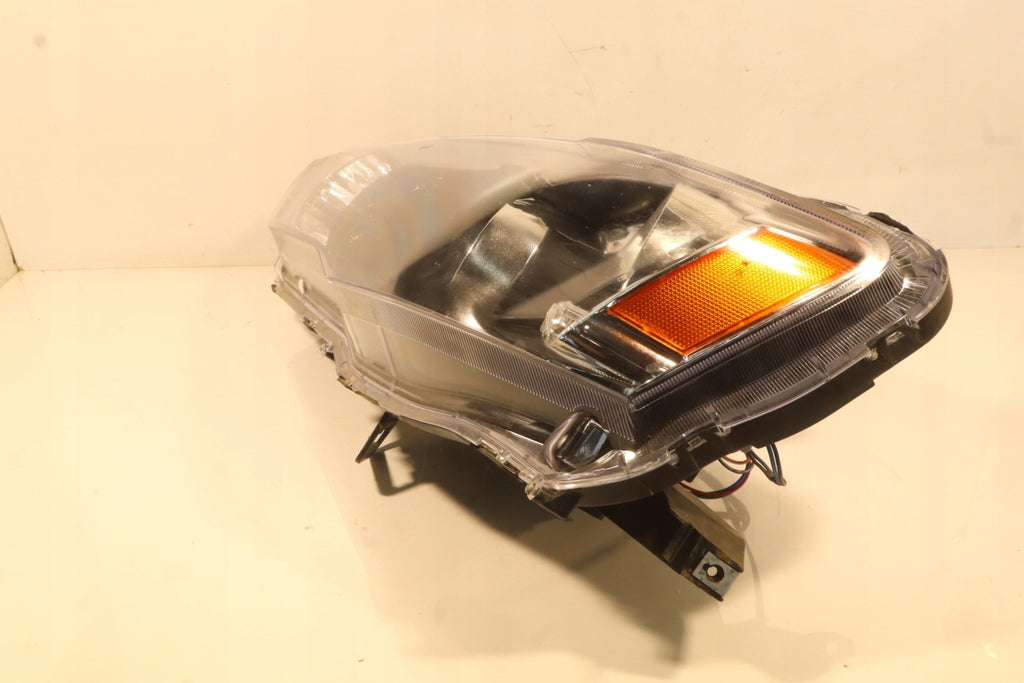 Frontscheinwerfer Mitsubishi Lancer I 20-B302 Links Scheinwerfer Headlight SCH6795316893sk
