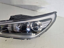 Laden Sie das Bild in den Galerie-Viewer, Frontscheinwerfer Hyundai I30 III 92102-G4000 Links Scheinwerfer Headlight SCH7364437837ux