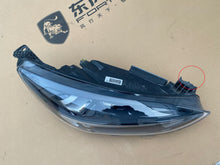 Laden Sie das Bild in den Galerie-Viewer, Frontscheinwerfer Ford Focus JX7B-13E014-CE JX7B-13E014CEJX7B13E014 LED Rechts SCH9617676953gv