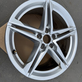 1x Alufelge 18 Zoll 8.0