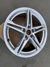Load image into Gallery viewer, 1x Alufelge 18 Zoll 8.0" 5x112 40ET 8W0601025EC Audi A4 Rim Wheel FEL3567967657qf