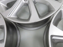 Laden Sie das Bild in den Galerie-Viewer, 4x Alufelge 15 Zoll 6.0" 4x100 46ET 52910H8400 Kia Stonic Rim Wheel FEL8732307972qg