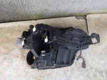 Laden Sie das Bild in den Galerie-Viewer, Frontscheinwerfer Skoda Karoq 57B941009 Links Scheinwerfer Headlight SCH1538346927kw