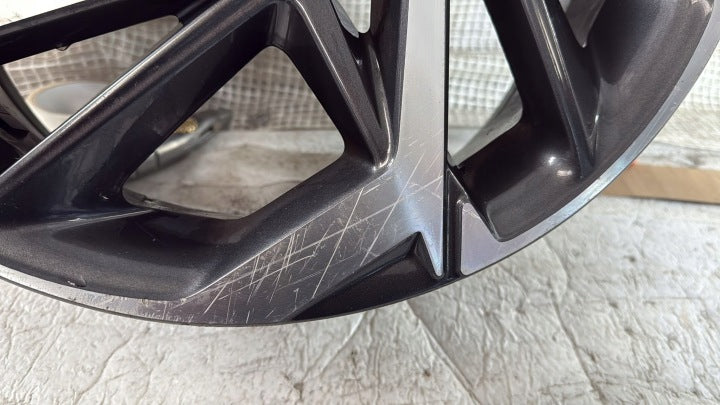 1x Alufelge 17 Zoll 7.0" 4x114.3 52910-Q0300 Hyundai I20 Rim Wheel FEL2445099954hx