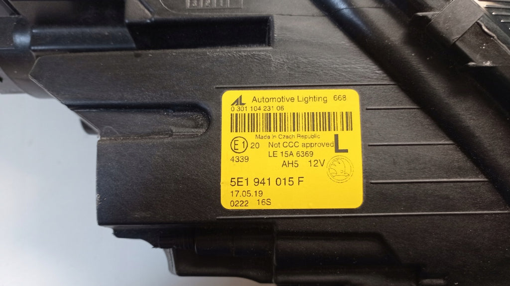 Frontscheinwerfer Skoda Octavia III 5E1941015F 030110423106 Full LED Links SCH9879840298fz