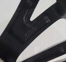 Laden Sie das Bild in den Galerie-Viewer, 1x Alufelge 18 Zoll 7.0" 5x114.3 50ET Toyota Chr Rim Wheel FEL8201687765pg