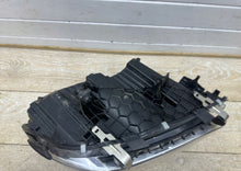 Load image into Gallery viewer, Frontscheinwerfer BMW X3 G01 G02 8739653-03 Full LED Links Headlight SCH3291828649vq