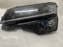 Laden Sie das Bild in den Galerie-Viewer, Frontscheinwerfer Skoda Karoq 57B941015D LED Ein Stück (Rechts oder Links) SCH1340873750st