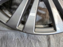 Load image into Gallery viewer, 1x Alufelge 17 Zoll 7.5&quot; 5x112 45ET A2074010102 Mercedes-Benz Coupe Rim Wheel