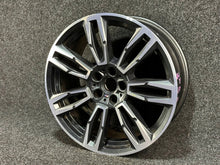 Laden Sie das Bild in den Galerie-Viewer, 1x Alufelge 17 Zoll 5A324E0 BMW Rim Wheel FEL5915643895ur
