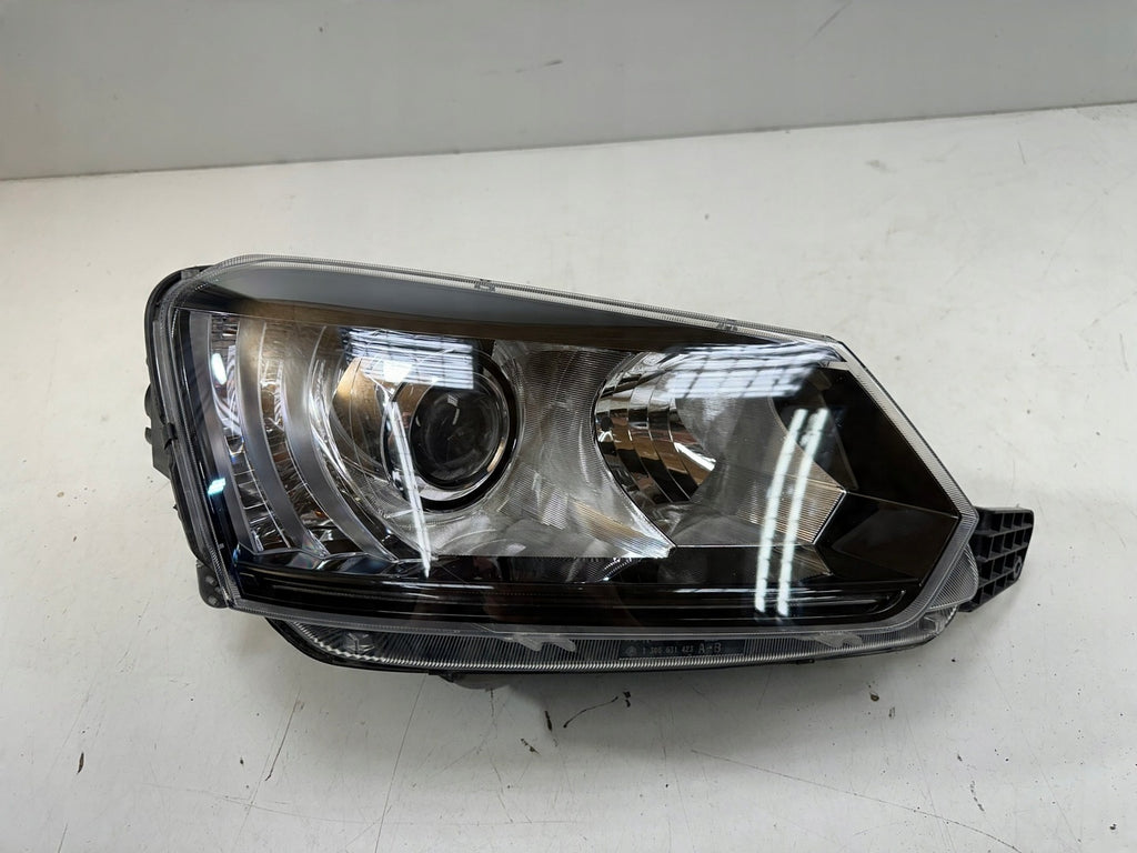 Frontscheinwerfer Skoda Yeti 5L1941016C LE12C6286 Xenon Rechts Headlight