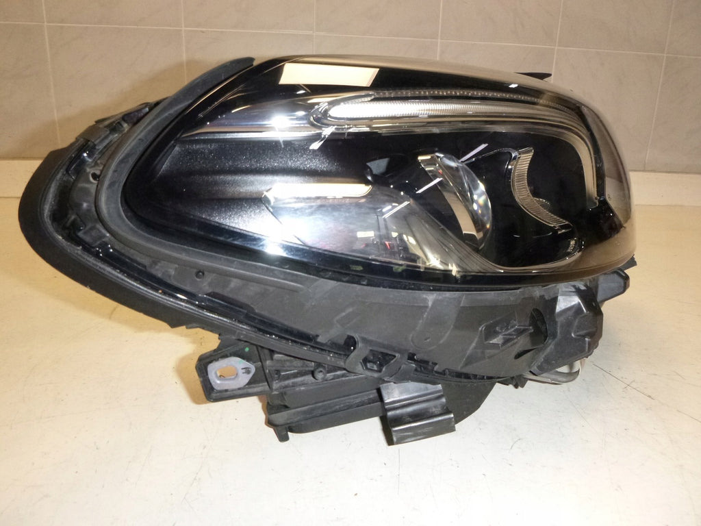 Frontscheinwerfer Mercedes-Benz W246 A2469062801 Full LED Rechts Headlight