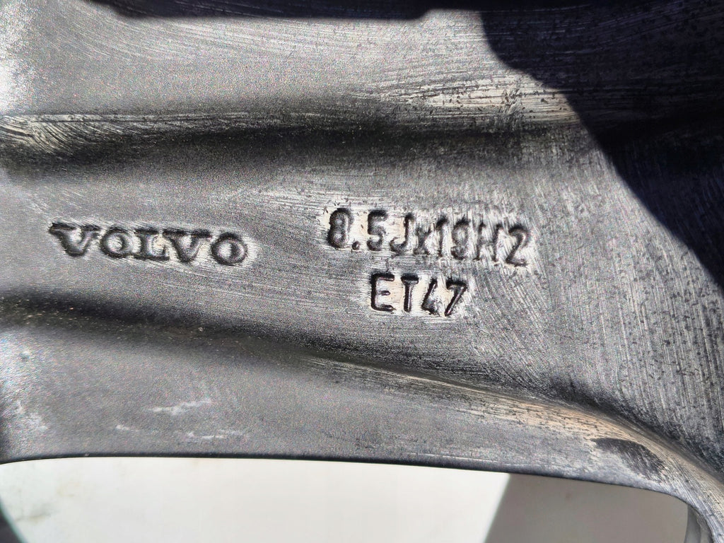 1x Alufelge 19 Zoll 8.5" 5x108 47ET 31471876 Volvo S90 V90 Rim Wheel