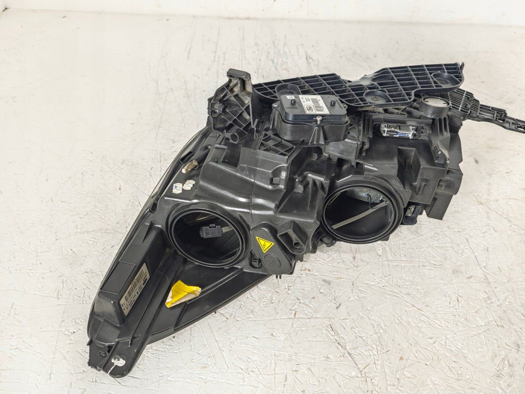 Frontscheinwerfer Ford Kuga I GV41-13D154-EE Xenon Rechts Scheinwerfer Headlight SCH9638271645dn