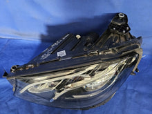 Laden Sie das Bild in den Galerie-Viewer, Frontscheinwerfer Mercedes-Benz W213 A2139068708KZ LED Links Headlight SCH6705212082tu